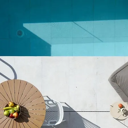 アパート Lithos Retreat 2 カラマタ