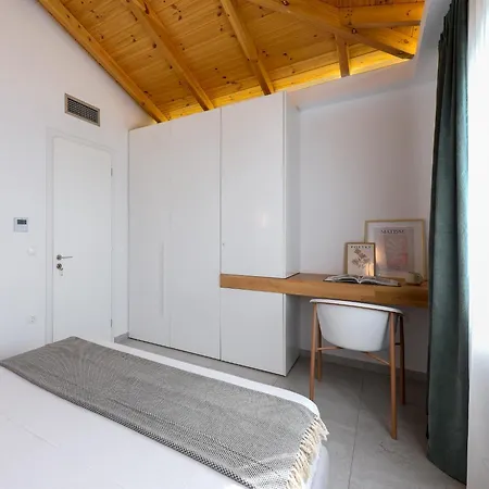 アパート Lithos Retreat 2