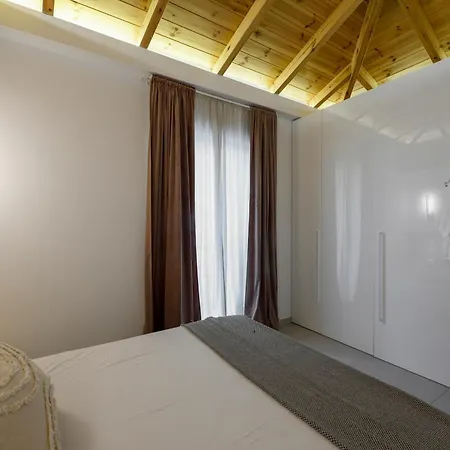 Lithos Retreat 2 * Kalamata