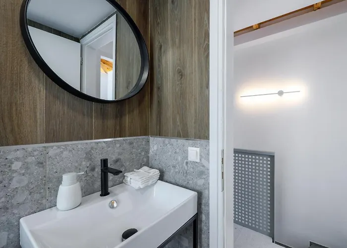 Lithos Retreat 2 דירה קלמאטה