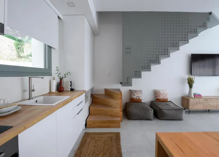 דירה Lithos Retreat 2 *